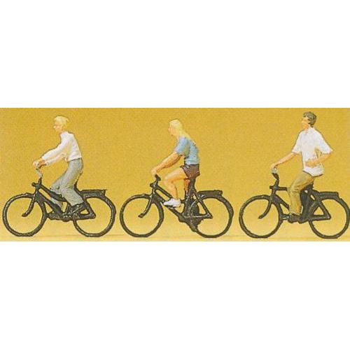プライザー 自転車に乗っている農家の女性 塗装済完成品 1/22.5 45068 wgteh8f 街乗り～週末アドベンチャーまで！ロングセラーのマルチパーパス